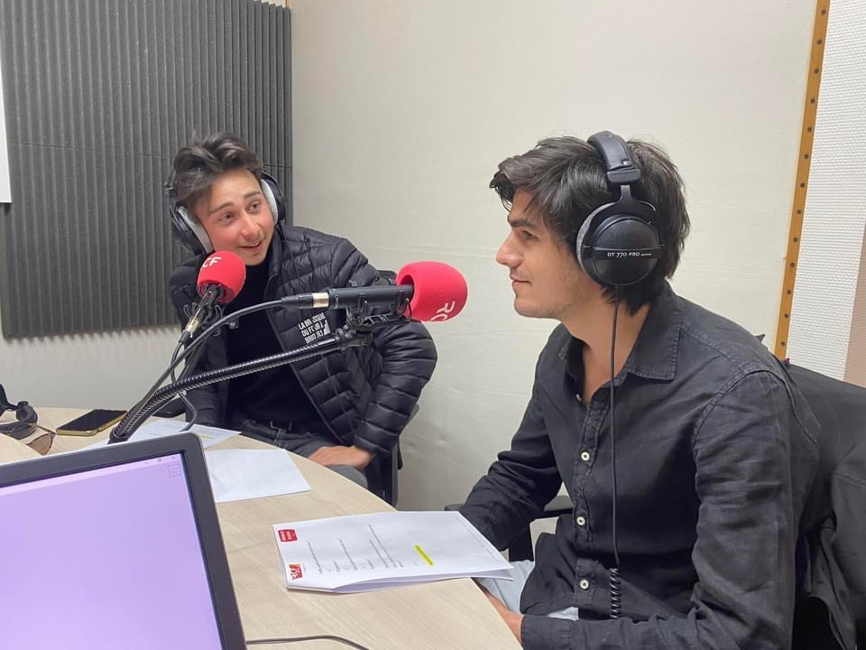 image menu link NOUS CONTACTER